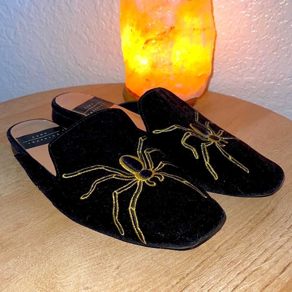 Velvet Spider Mules